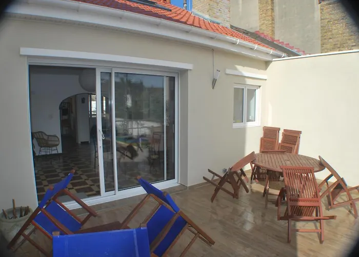A Deux Pas De La Mer. Maison Avec Jardin Sud. Les Moussaillons