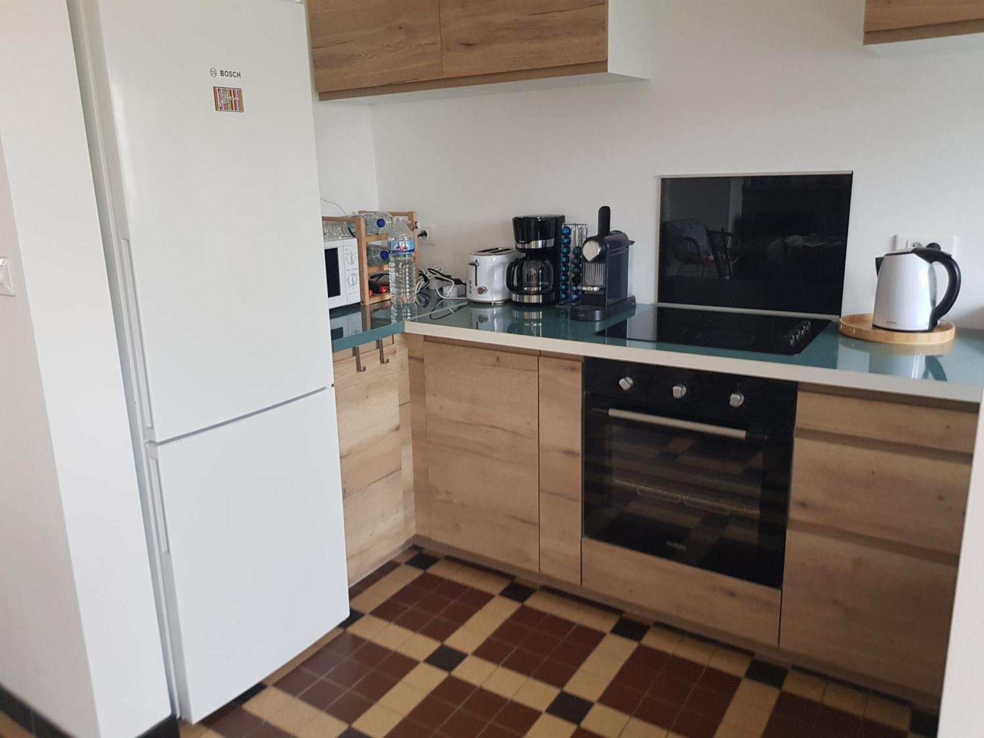 A Deux Pas De La Mer. Maison Avec Jardin Sud. Les Moussaillons Hébergement de vacances *